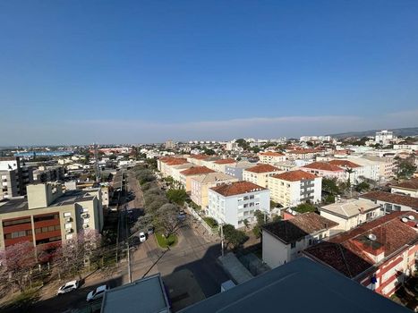 Foto 17 do(a) Flat de 3 quartos à venda em Jardim Lindóia, Porto Alegre