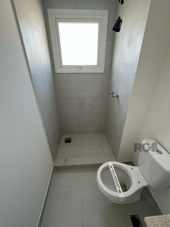 Foto 4 do(a) Flat de 3 quartos à venda em Jardim Lindóia, Porto Alegre