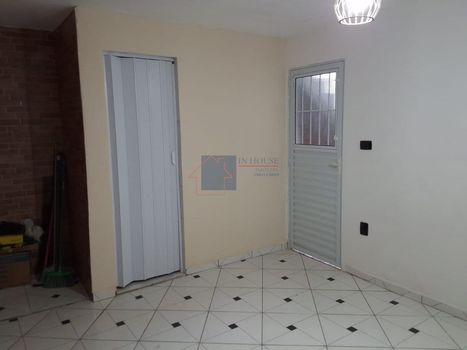 Foto 42 do(a) Casa de 3 quartos à venda em Jardim Regis, São Paulo