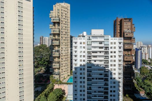 Foto 17 do(a) Apartamento de 4 quartos à venda em Vila Suzana, São Paulo