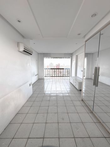 Foto 3 do(a) Apartamento de 4 quartos à venda em Jaqueira, Recife