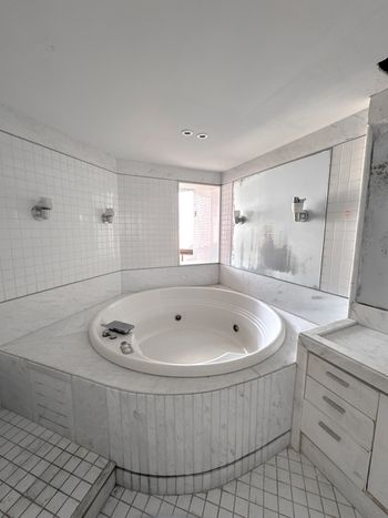 Foto 4 do(a) Apartamento de 4 quartos à venda em Jaqueira, Recife