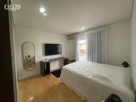 Foto 12 do(a) Casa em Condomínio de 5 quartos à venda em Jardim das Colinas, São José dos Campos