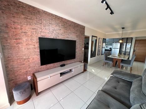 Foto 1 do(a) Apartamento de 2 quartos à venda em Ocian, Praia Grande