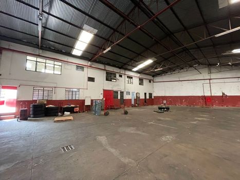 Foto 4 do(a) Galpão / Depósito / Armazém / Pavilhão false para alugar em Jardim Morumbi, Londrina