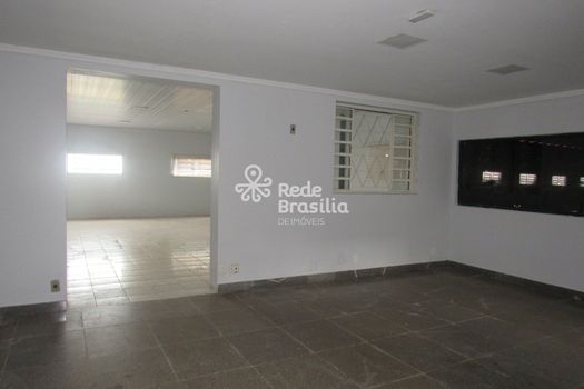 Foto 12 do(a) Galpão / Depósito / Armazém / Pavilhão false para alugar em Zona Industrial, Brasília
