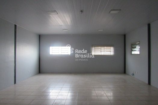 Foto 9 do(a) Galpão / Depósito / Armazém / Pavilhão false para alugar em Zona Industrial, Brasília