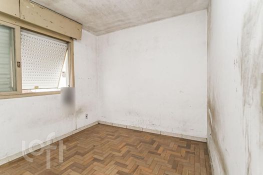 Foto 11 do(a) Apartamento de 2 quartos à venda em Passo da Areia, Porto Alegre