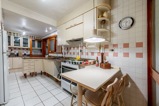 Foto 23 do(a) Apartamento de 3 quartos à venda em Petrópolis, Porto Alegre