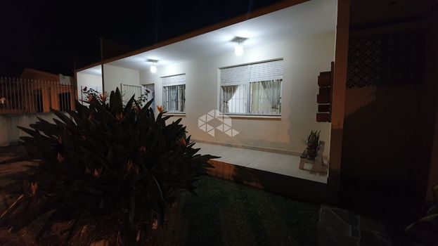 Foto 30 do(a) Casa de 3 quartos à venda em Guarujá, Porto Alegre