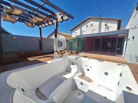 Foto 1 do(a) Casa em Condomínio de 3 quartos para alugar em Vila Aviação, Bauru