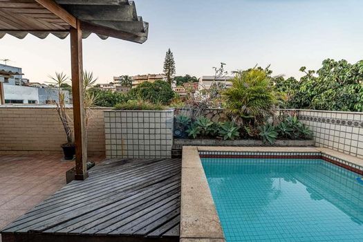 Foto 1 do(a) Cobertura de 4 quartos à venda em Jardim Guanabara, Rio de Janeiro