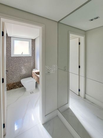 Foto 9 do(a) Casa em Condomínio de 4 quartos à venda em Jardim Ermida I, Jundiaí