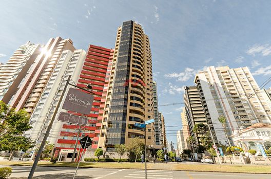 Foto 1 do(a) Apartamento de 4 quartos à venda em Batel, Curitiba