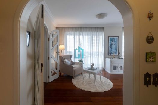 Foto 5 do(a) Apartamento de 3 quartos à venda em Moema, São Paulo