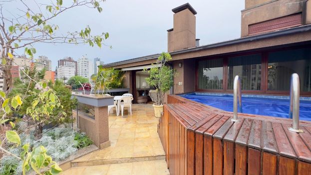 Foto 3 do(a) Apartamento de 3 quartos à venda em Petrópolis, Porto Alegre
