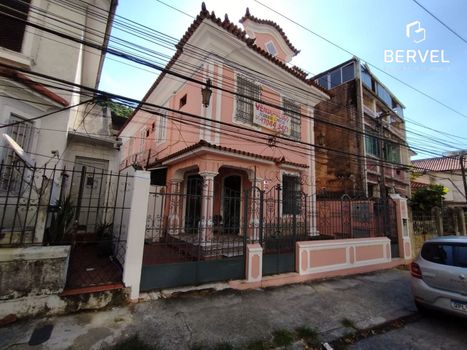 Foto 1 do(a) Casa de 5 quartos à venda em Rio Comprido, Rio de Janeiro