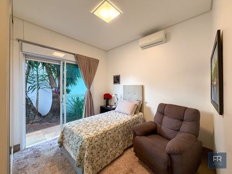 Foto 25 do(a) Casa em Condomínio de 4 quartos à venda em Jardim Karaíba, Uberlândia