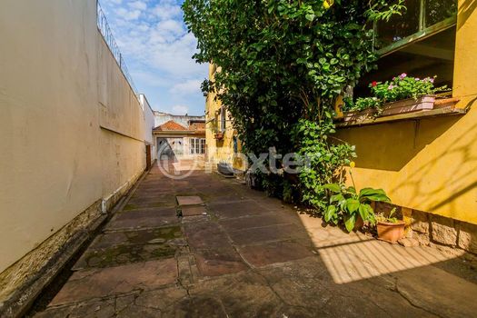 Foto 43 do(a) Casa de 4 quartos à venda em Auxiliadora, Porto Alegre