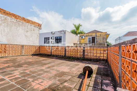 Foto 50 do(a) Casa de 4 quartos à venda em Auxiliadora, Porto Alegre