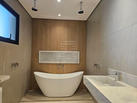 Foto 25 do(a) Casa em Condomínio de 4 quartos à venda em Loteamento Parque dos Alecrins, Campinas