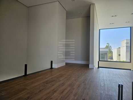 Foto 13 do(a) Casa em Condomínio de 4 quartos à venda em Loteamento Parque dos Alecrins, Campinas