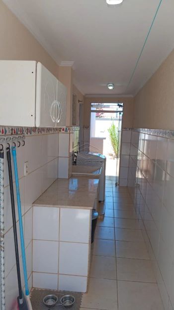 Foto 1 do(a) Casa de 3 quartos à venda em Jardim Ubirama, Lençóis Paulista