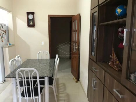 Foto 6 do(a) Casa de 3 quartos à venda em Jardim Ubirama, Lençóis Paulista