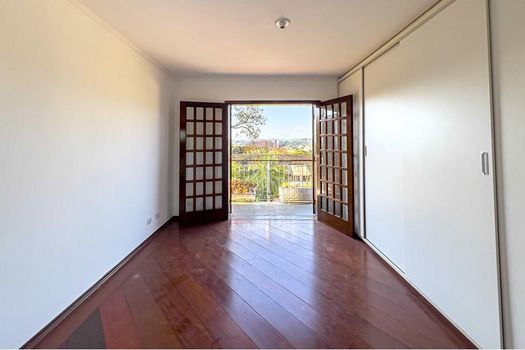 Foto 20 do(a) Casa de 3 quartos à venda em Jardim Paulista, Atibaia