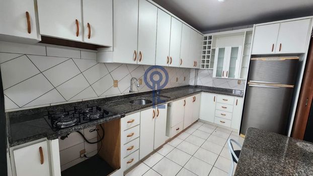 Foto 7 do(a) Apartamento de 3 quartos para alugar em Estreito, Florianópolis