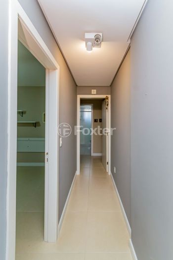 Foto 10 do(a) Apartamento de 2 quartos à venda em Jardim Botânico, Porto Alegre