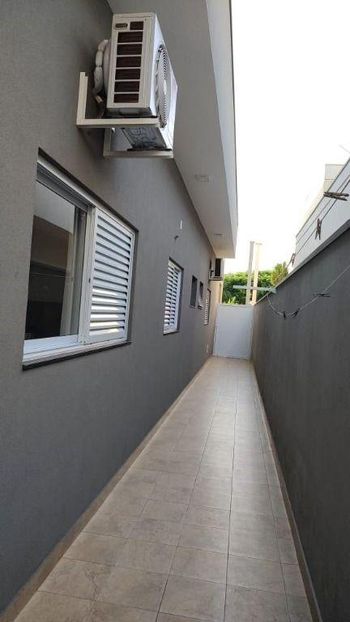 Foto 2 do(a) Casa de 3 quartos à venda em Aeroporto, Araçatuba