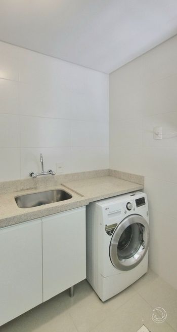 Foto 11 do(a) Apartamento de 4 quartos à venda em Itacorubi, Florianópolis