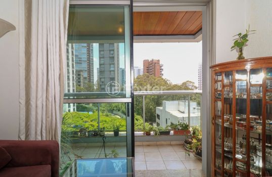 Foto 2 do(a) Apartamento de 3 quartos à venda em Jardim Londrina, São Paulo