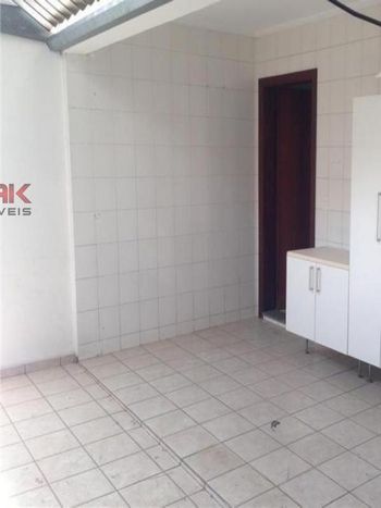 Foto 16 do(a) Casa de 3 quartos à venda em Vila Galvão, Jundiaí