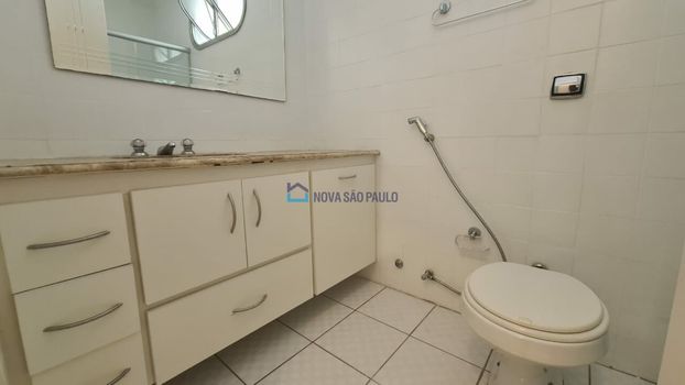 Foto 13 do(a) Apartamento de 3 quartos à venda em Vila Sofia, São Paulo