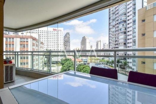 Foto 1 do(a) Apartamento de 3 quartos à venda em Vila Olímpia, São Paulo