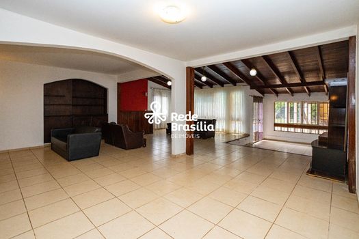 Foto 6 do(a) Casa de 3 quartos à venda em Setor de Habitações Individuais Sul, Brasília