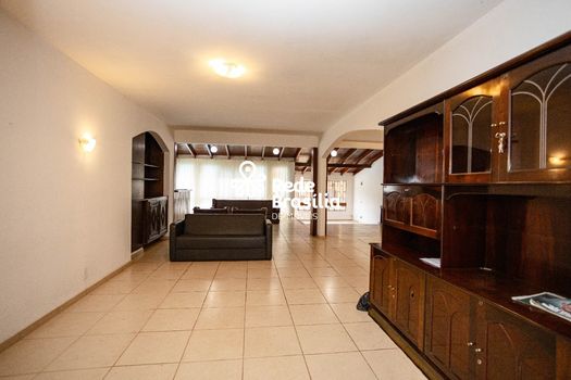 Foto 3 do(a) Casa de 3 quartos à venda em Setor de Habitações Individuais Sul, Brasília