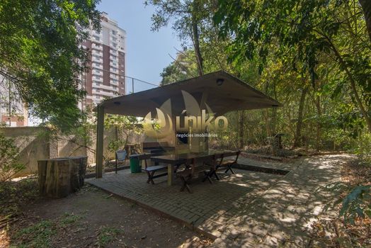 Foto 5 do(a) Apartamento de 4 quartos à venda em Ahú, Curitiba