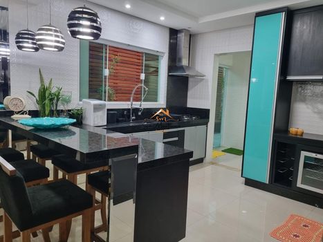 Foto 6 do(a) Casa de 3 quartos à venda em Condomínio Chacur, Várzea Paulista