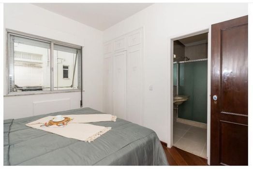Foto 18 do(a) Apartamento de 4 quartos à venda em Lagoa, Rio de Janeiro
