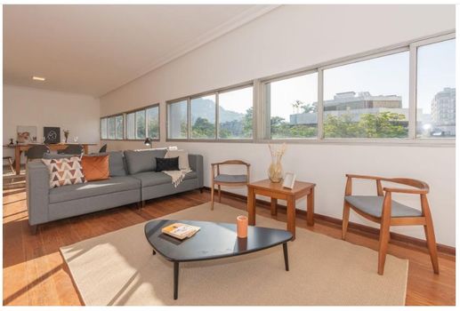 Foto 1 do(a) Apartamento de 4 quartos à venda em Lagoa, Rio de Janeiro