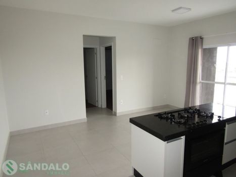 Foto 3 do(a) Apartamento de 2 quartos à venda em Jardim Aclimação, Maringá