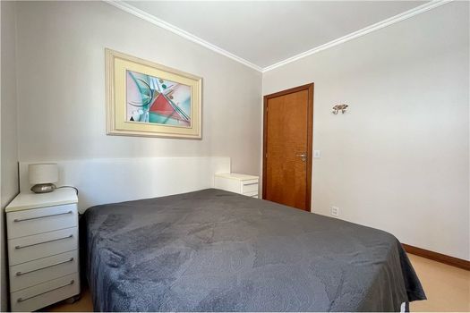 Foto 19 do(a) Apartamento de 3 quartos à venda em Boa Vista, Porto Alegre