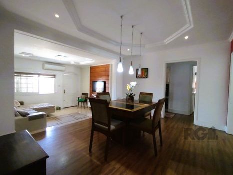 Foto 12 do(a) Casa em Condomínio de 3 quartos à venda em Vila Cachoeirinha, Cachoeirinha