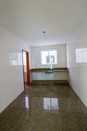 Foto 6 do(a) Apartamento de 4 quartos à venda em Buritis, Belo Horizonte