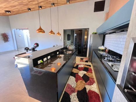 Foto 3 do(a) Casa de 3 quartos à venda em Jardim do Caju II, Lençóis Paulista