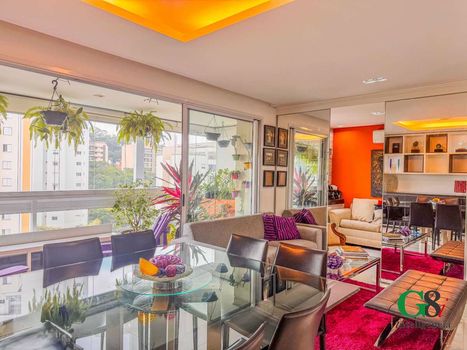 Foto 2 do(a) Apartamento de 3 quartos à venda em Vila Mariana, São Paulo
