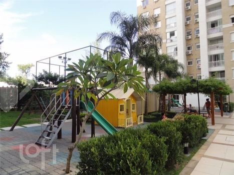 Foto 12 do(a) Apartamento de 3 quartos à venda em Vila Ipiranga, Porto Alegre